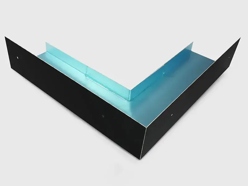 Angle cheneau aluminium noir RAL 9005